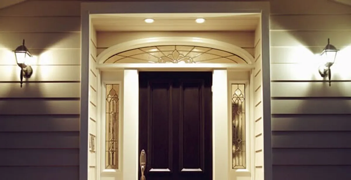 security light installation services with professionally installed entryway lighting in Long Beach, CA